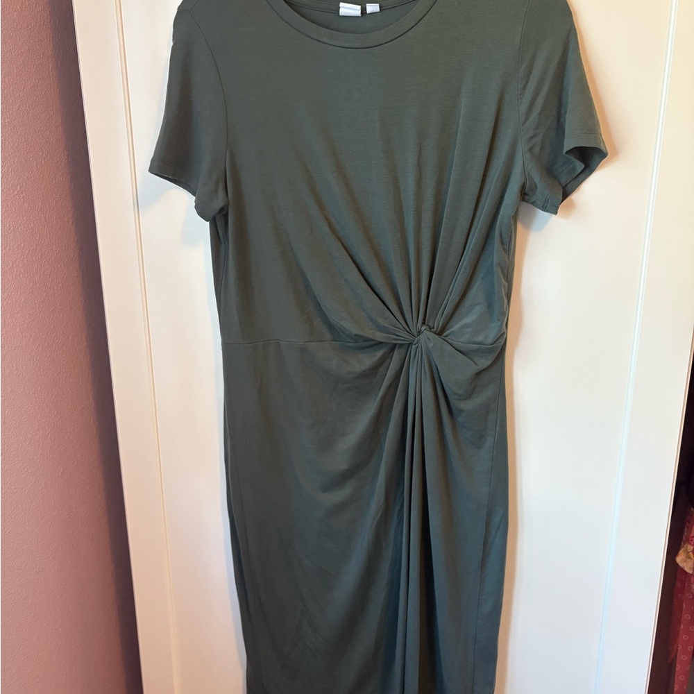 GAP Green Ruched Midi Dress Crew Neck Short Sleeve